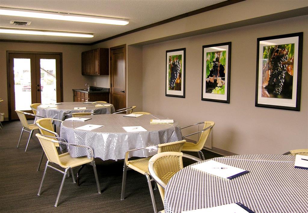 Wine Country Inn Jacksonville Facilities photo