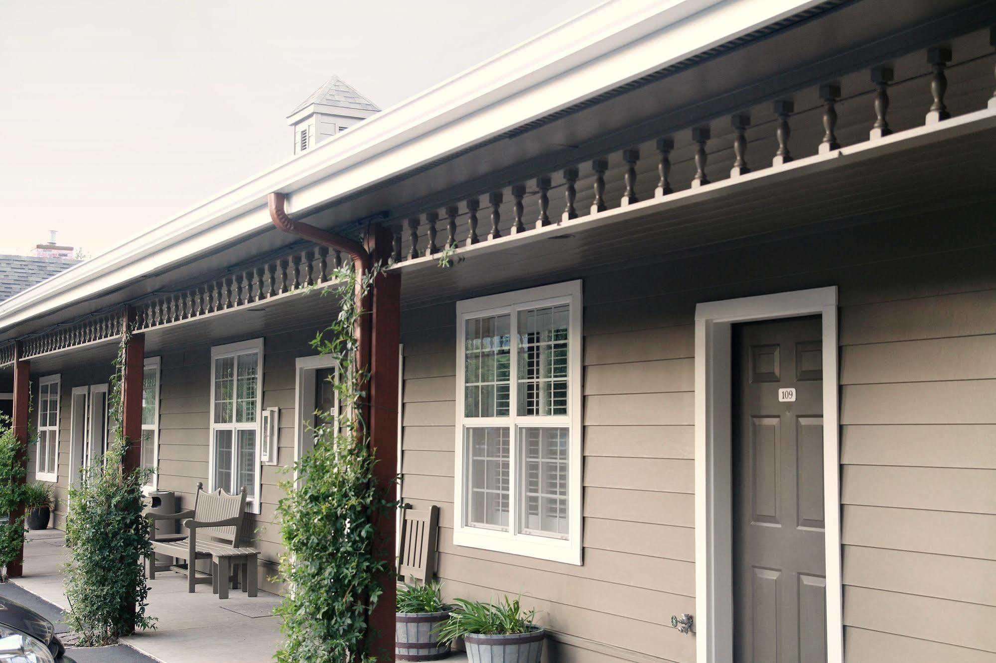 Wine Country Inn Jacksonville Exterior photo